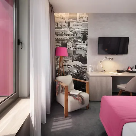 Hotel Colors 4*